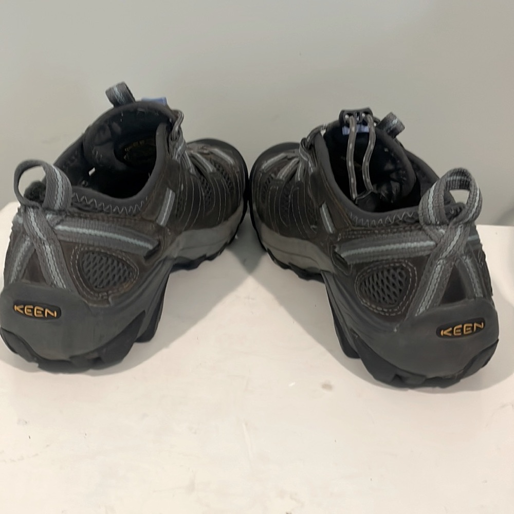 Keen Steel Toe hiking shoes - 7M - Picture 8 of 8